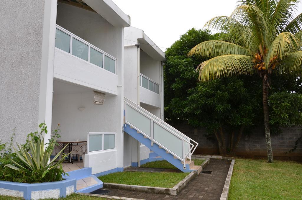 Les Gentilhommieres Guest House Trou aux Biches Exterior photo